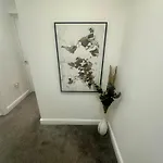 Your Stylish Totterdown Haven *