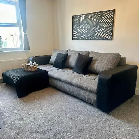 Your Stylish Totterdown Haven Апартаменти Бристоль